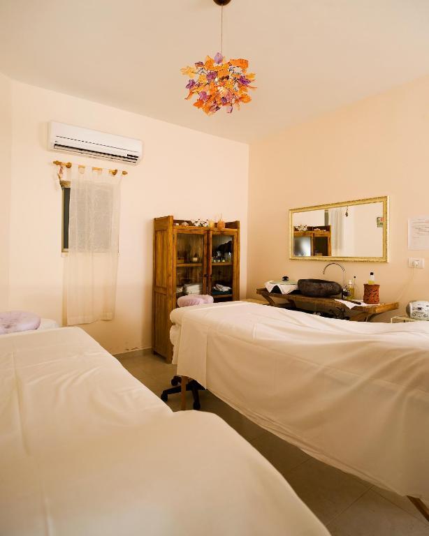 Hotel Jasmine Mansion Rosch Pina Zimmer foto